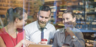 Best PEO Companies for Small Businesses in 2025 Best PEO Companies for Small Businesses in 2025