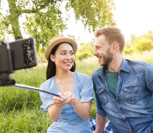 How to Build Relationships with Local Influencers Local Influencers